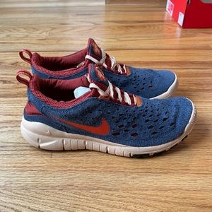 Nike Free Run Trail Sneakers